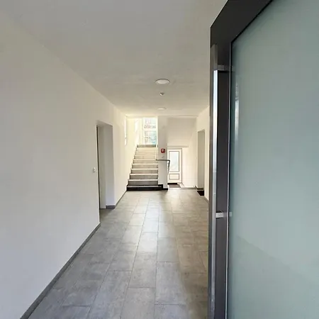 Apartment Modernes - Kostenloser Parkplatz - Zentral Linz